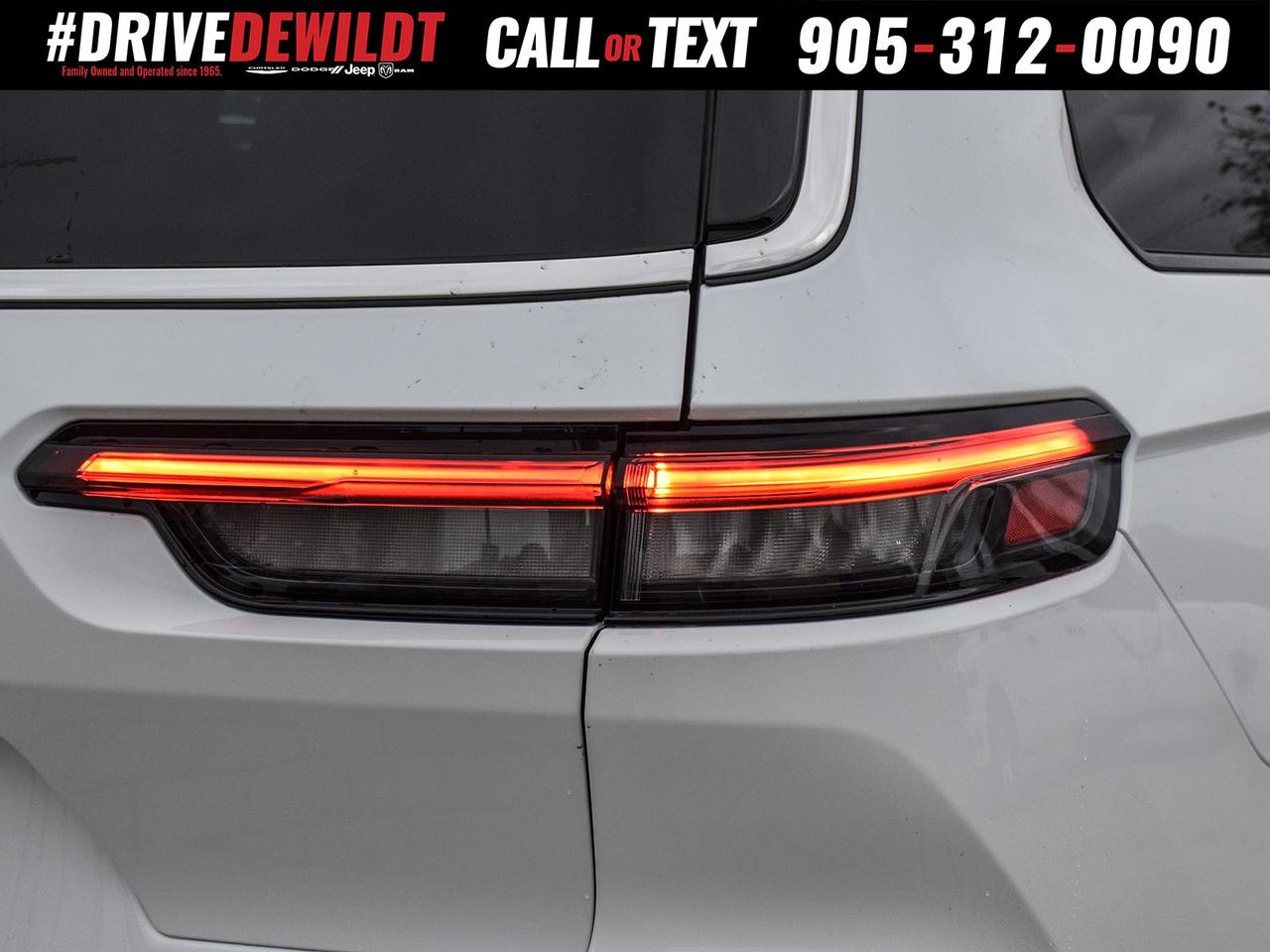 2025 Jeep Grand Cherokee L Overland   Pano Roof   Heated/Vented Leather Photo