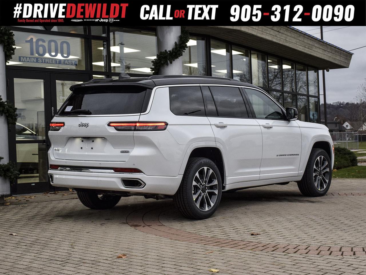 2025 Jeep Grand Cherokee L Overland   Pano Roof   Heated/Vented Leather Photo