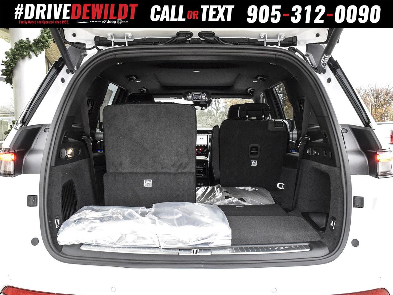 2025 Jeep Grand Cherokee L Overland   Pano Roof   Heated/Vented Leather Photo