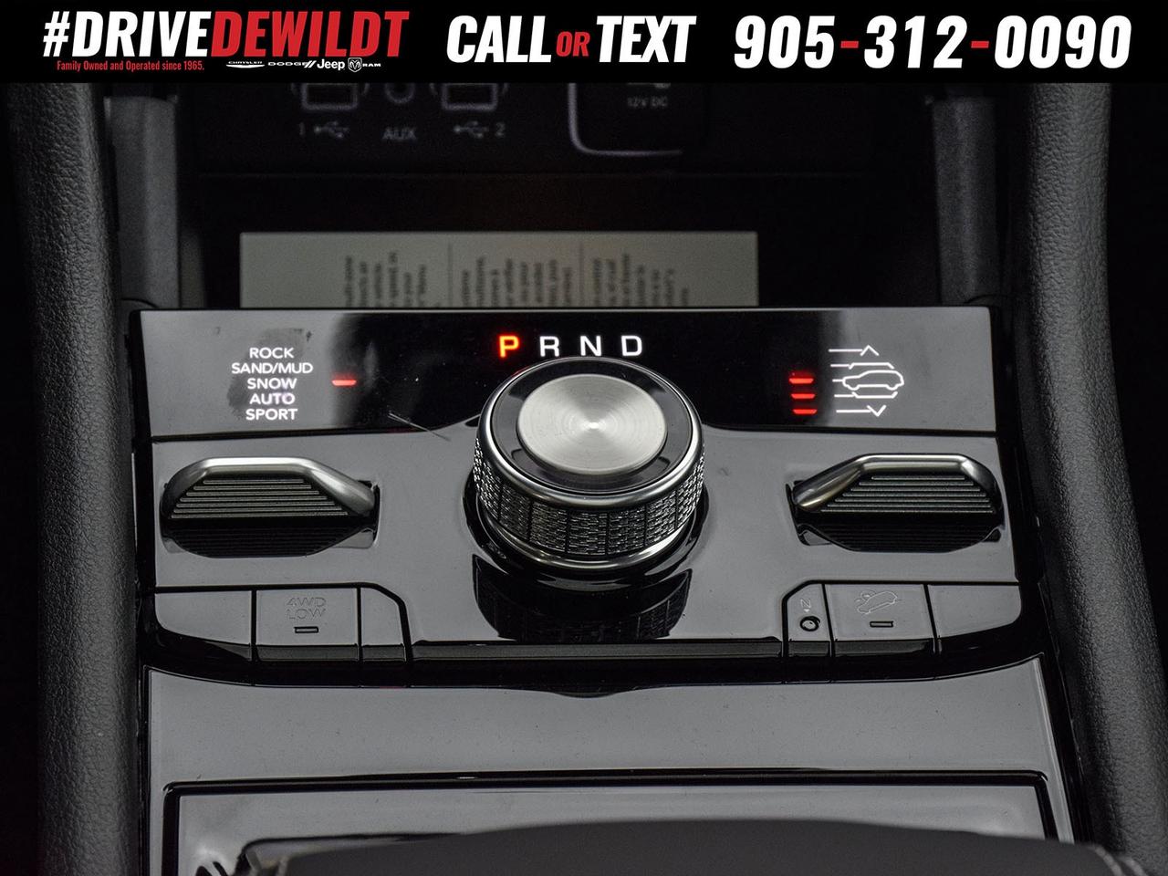 2025 Jeep Grand Cherokee L Overland   Pano Roof   Heated/Vented Leather Photo