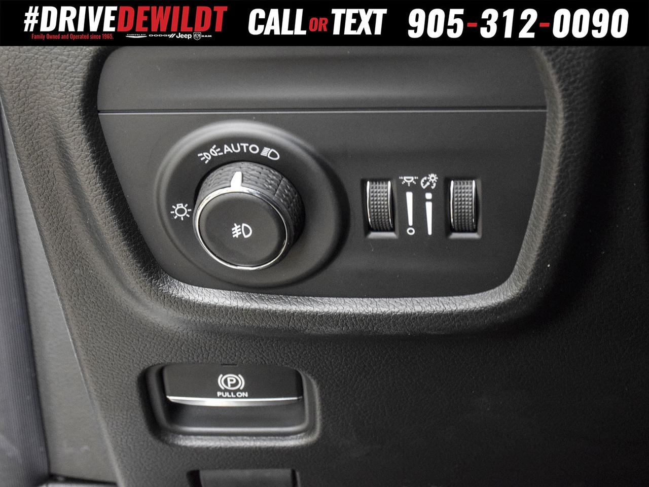 2025 Jeep Grand Cherokee L Overland   Pano Roof   Heated/Vented Leather Photo