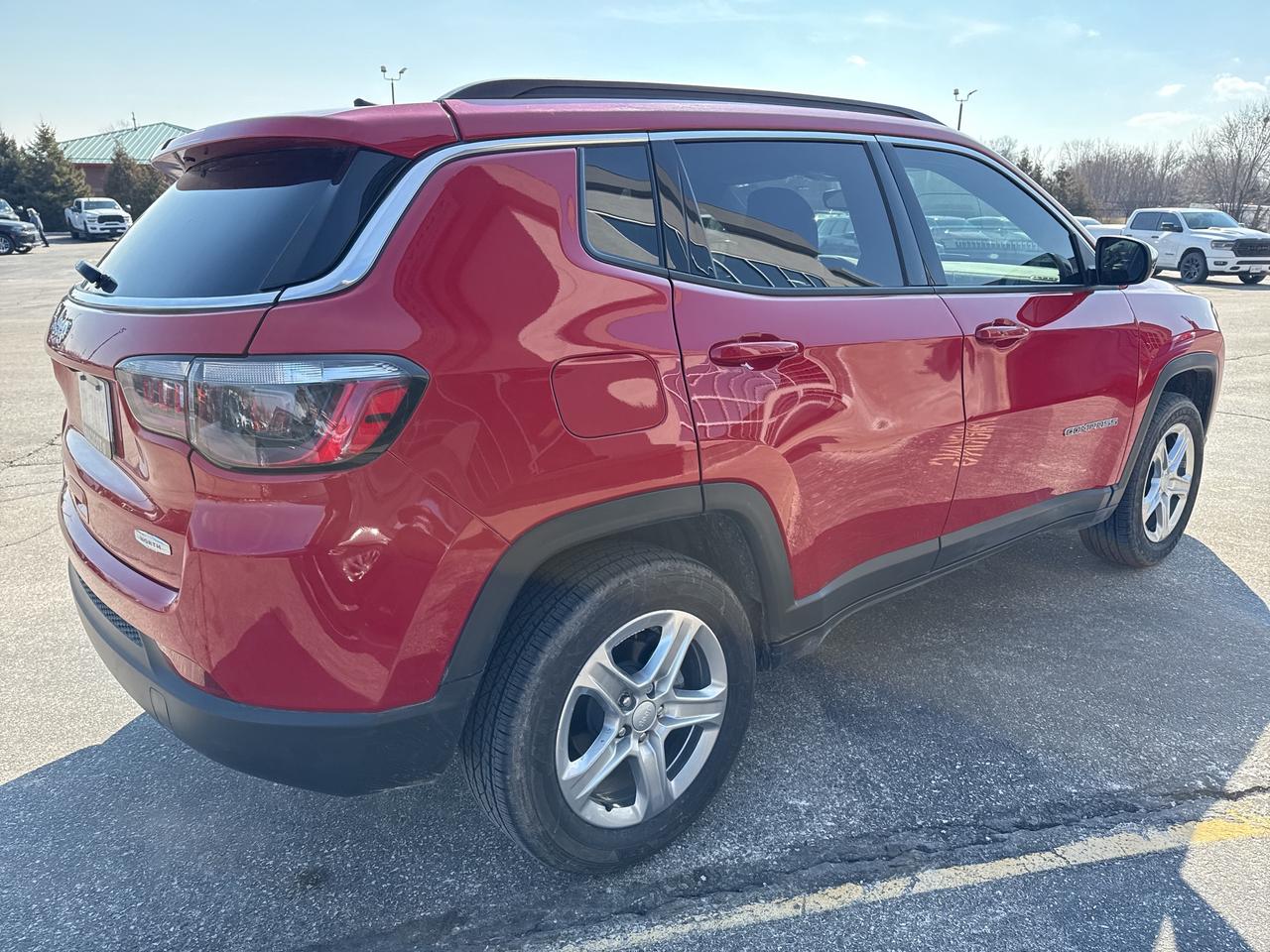 2024 Jeep Compass NORTH Photo