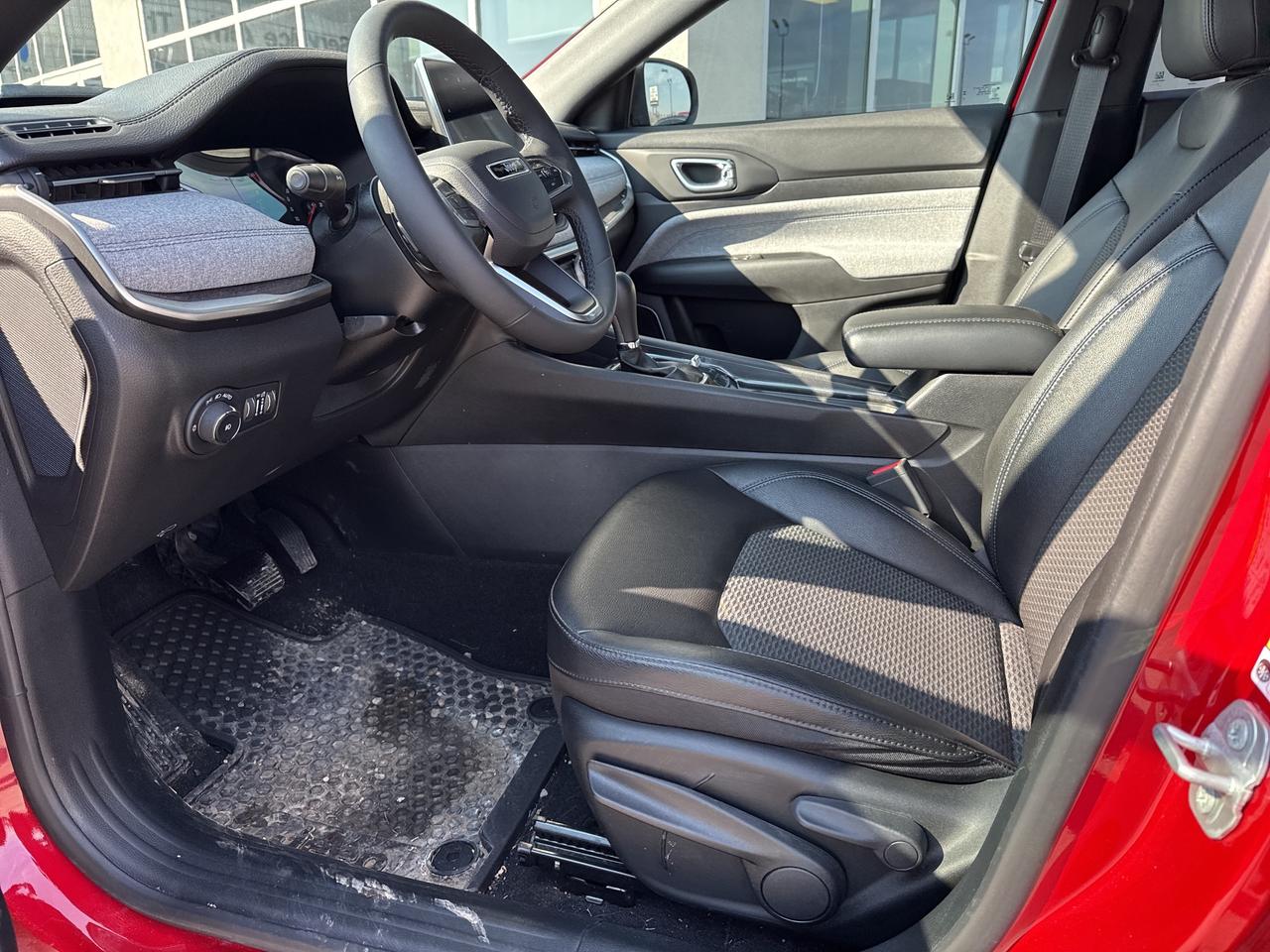 2024 Jeep Compass NORTH Photo