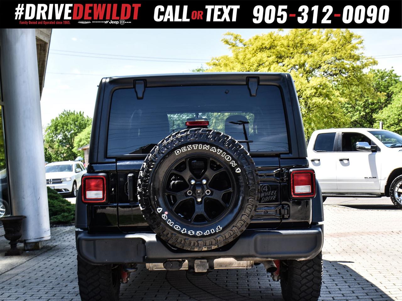 2023 Jeep Wrangler WILLYS   6 SPEED MANUAL   HEATED SEATS Photo