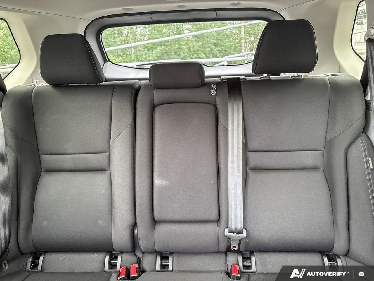 2024 Nissan Rogue S   AWD   Apple Car Play   Heated Seats Photo