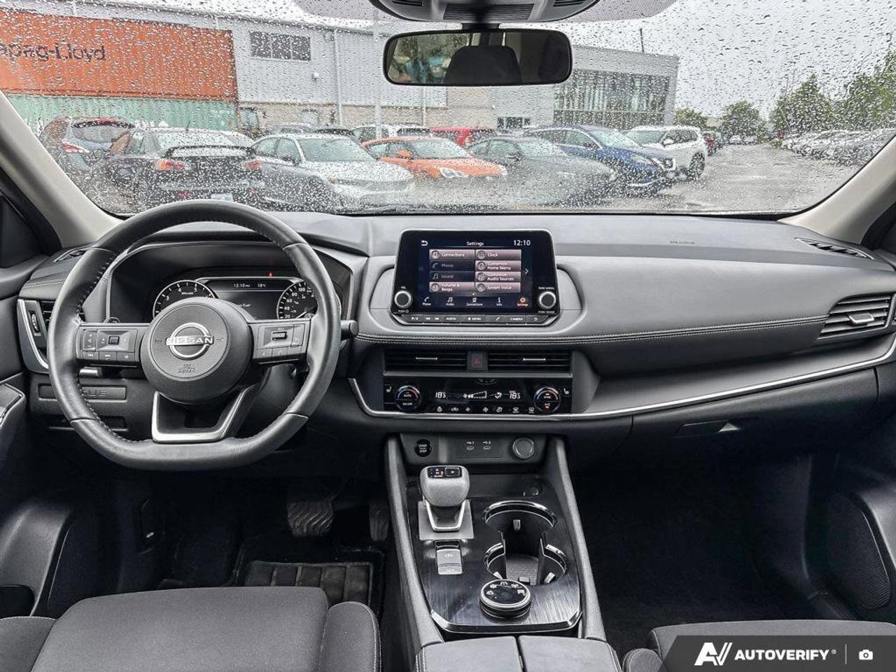 2024 Nissan Rogue S   AWD   Apple Car Play   Heated Seats Photo