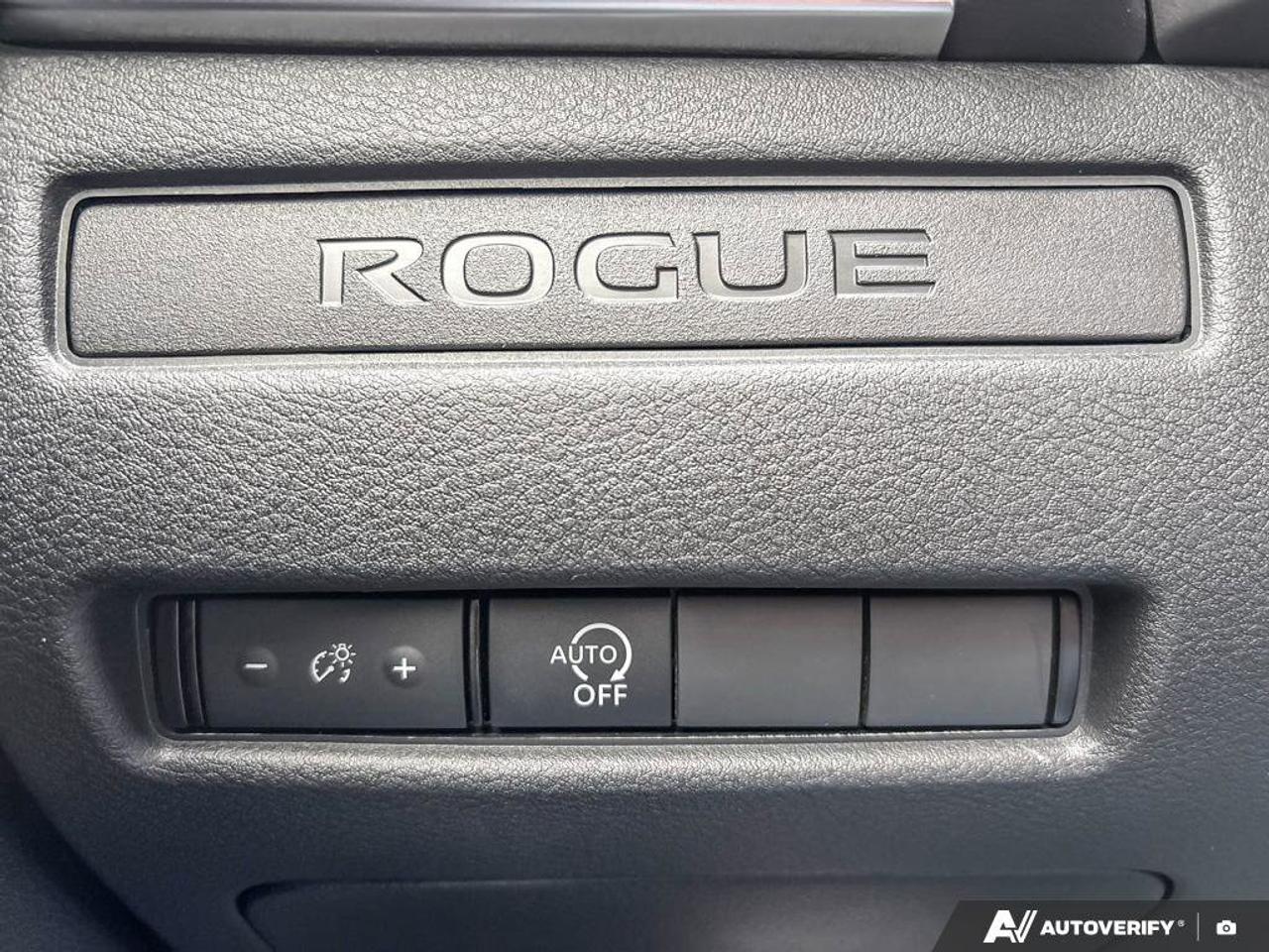 2024 Nissan Rogue S   AWD   Apple Car Play   Heated Seats Photo