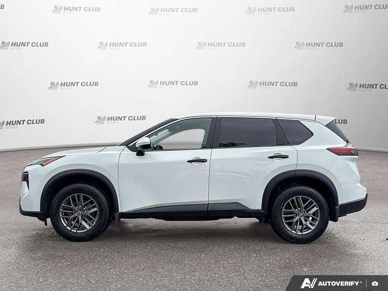 2024 Nissan Rogue S   AWD   Apple Car Play   Heated Seats Photo