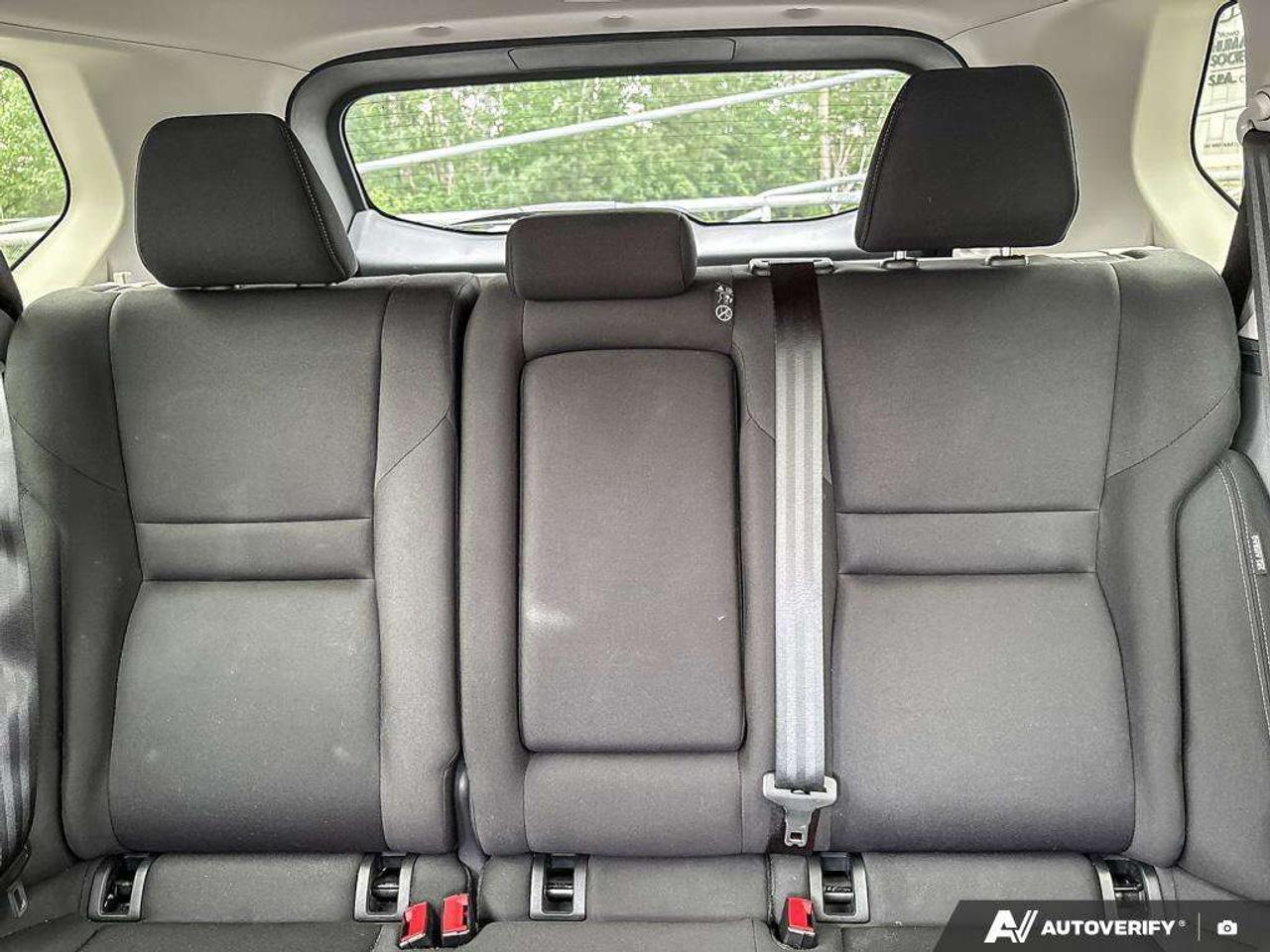 2024 Nissan Rogue S   AWD   Apple Car Play   Heated Seats Photo