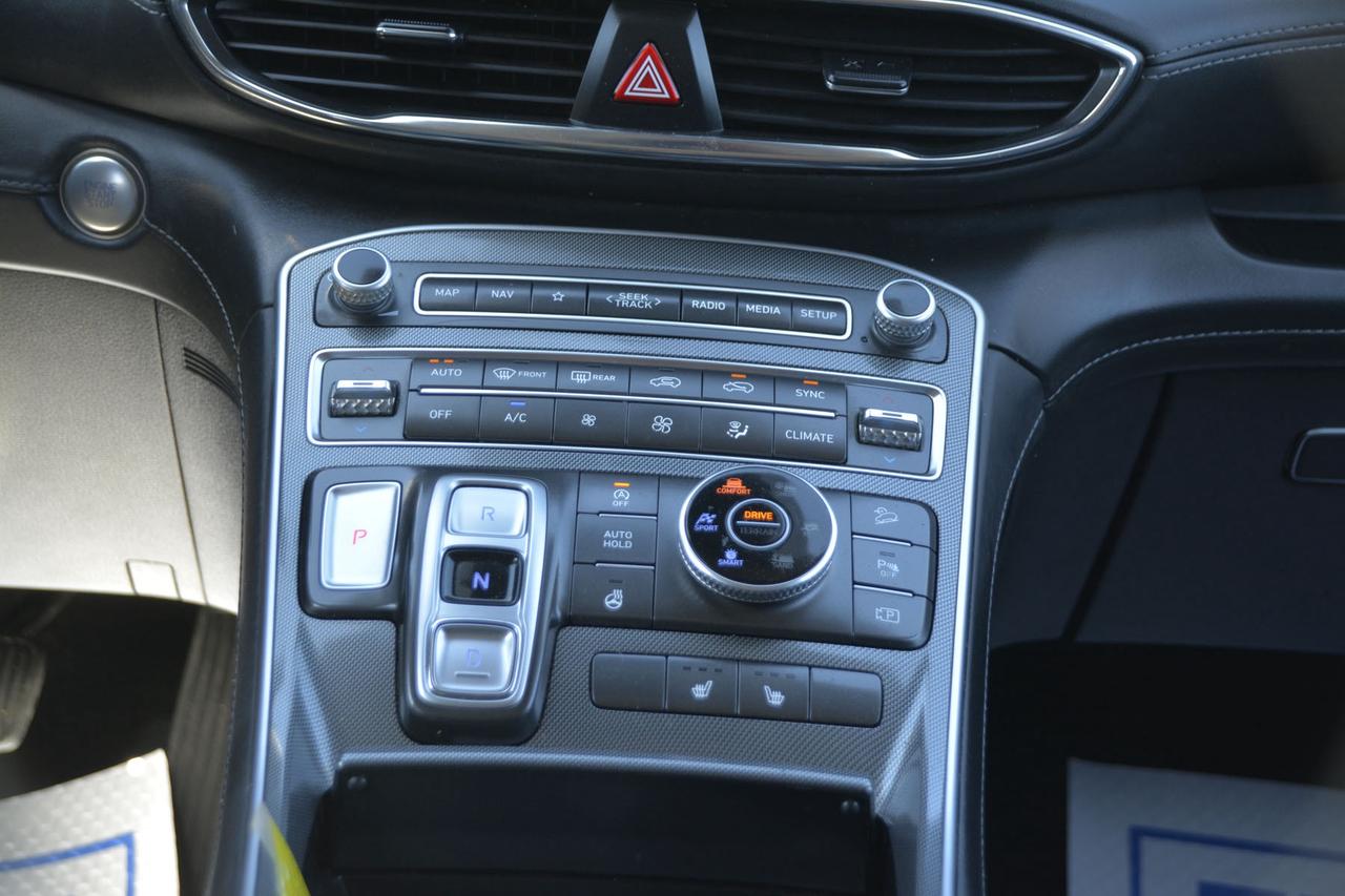 2023 Hyundai Santa Fe Preferred Photo