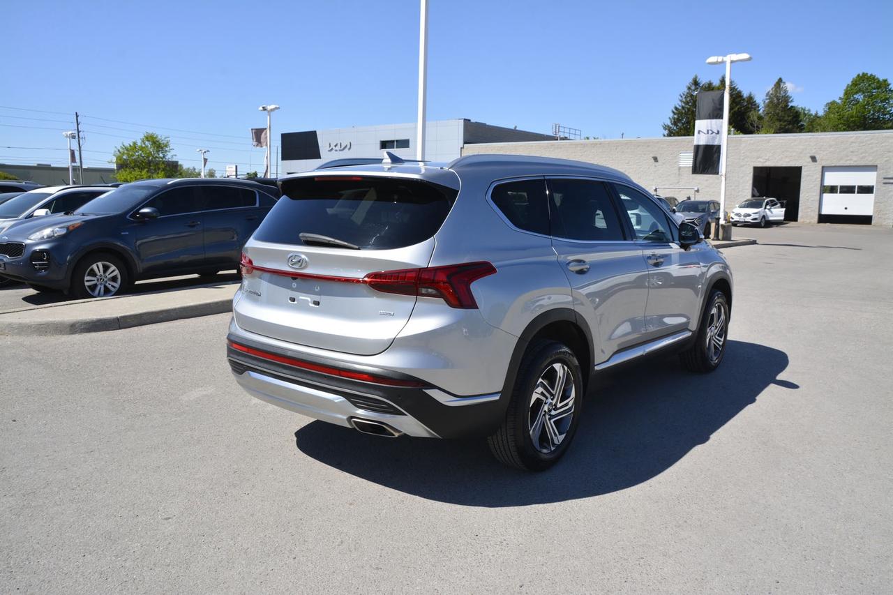 2023 Hyundai Santa Fe Preferred Photo