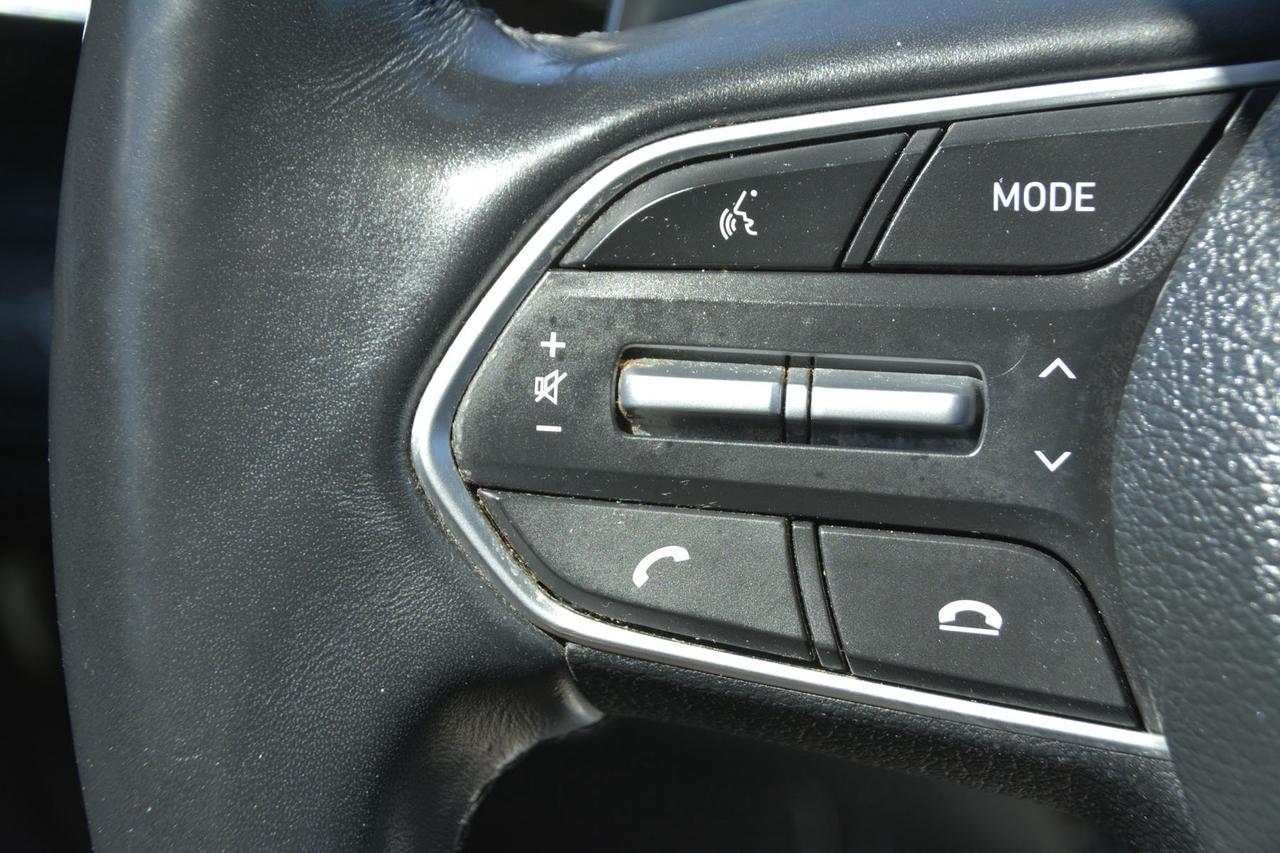 2023 Hyundai Santa Fe Preferred Photo
