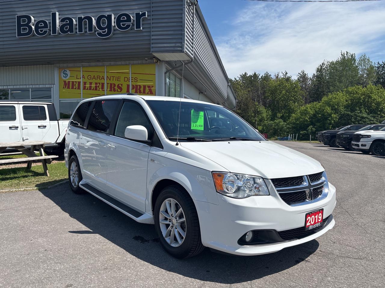 2019 Dodge Grand Caravan 35th Anniversary Photo