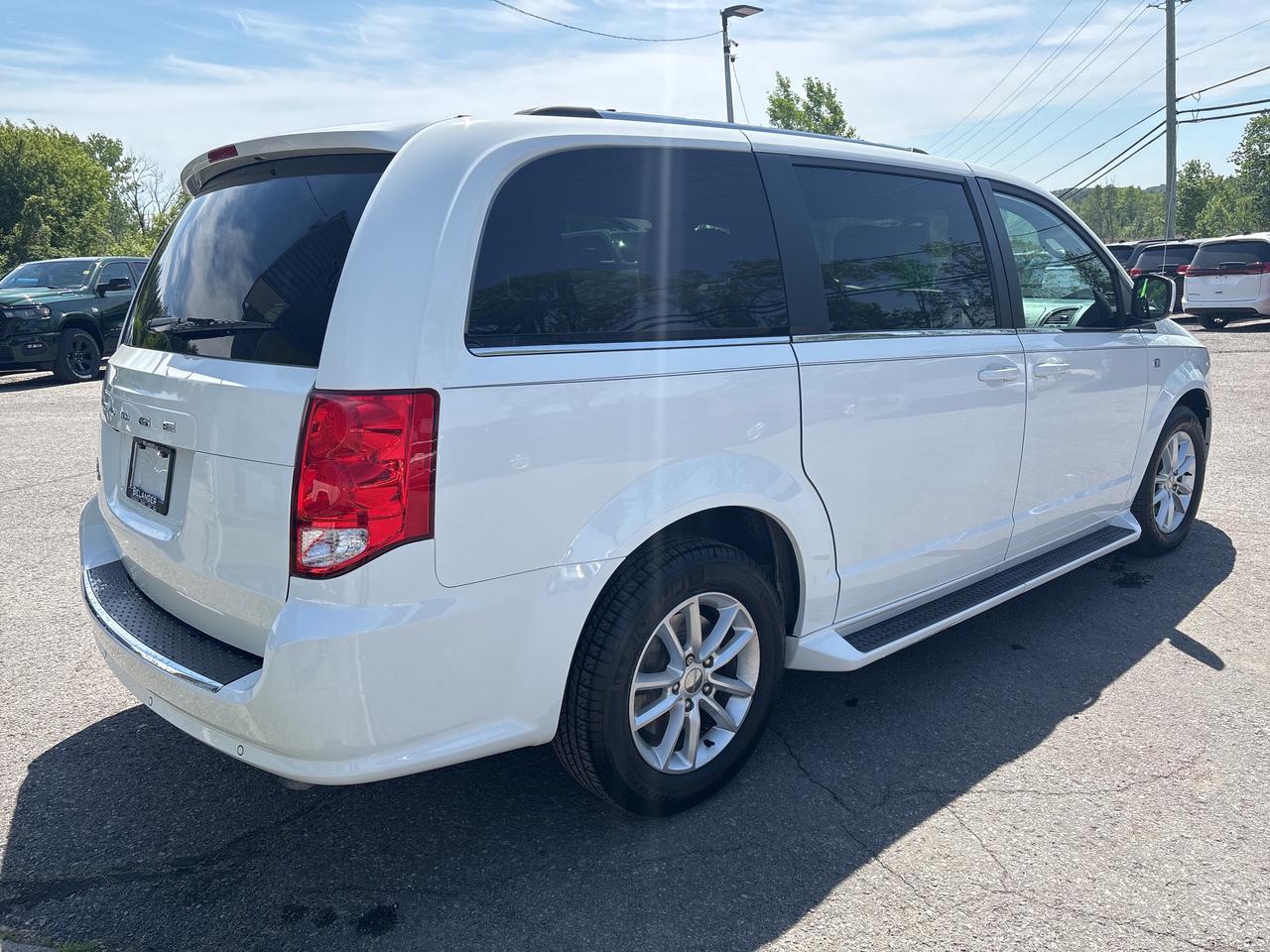 2019 Dodge Grand Caravan 35th Anniversary Photo