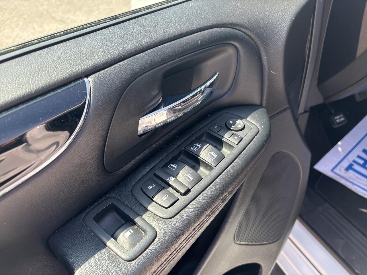 2019 Dodge Grand Caravan 35th Anniversary Photo