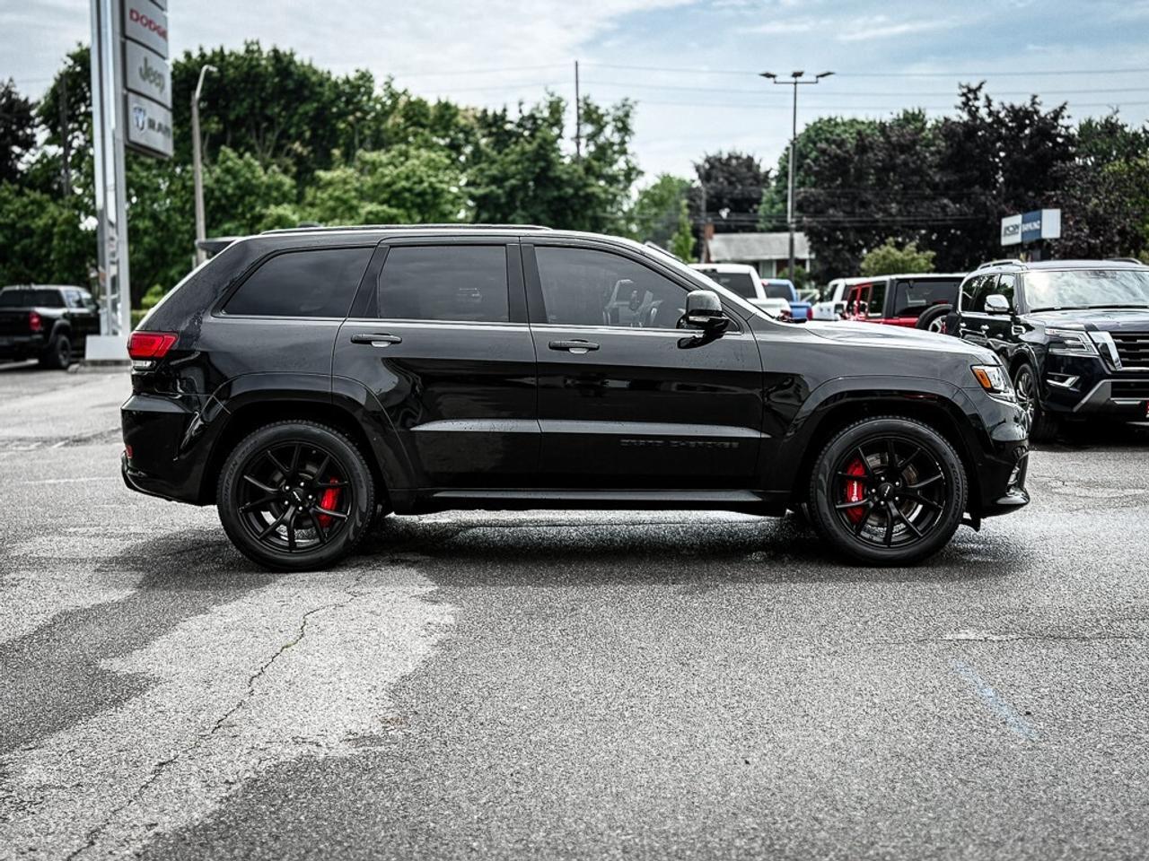 2019 Jeep Grand Cherokee SRT   TOW GROUP   SIGNATURE LEATHER PKG   HARMAN/K Photo3