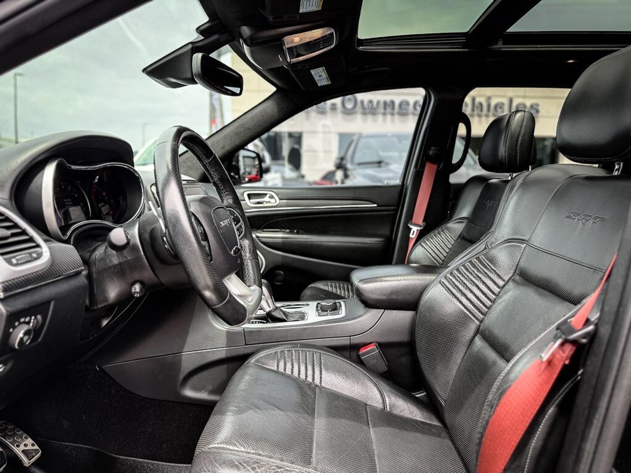 2019 Jeep Grand Cherokee SRT   TOW GROUP   SIGNATURE LEATHER PKG   HARMAN/K Photo