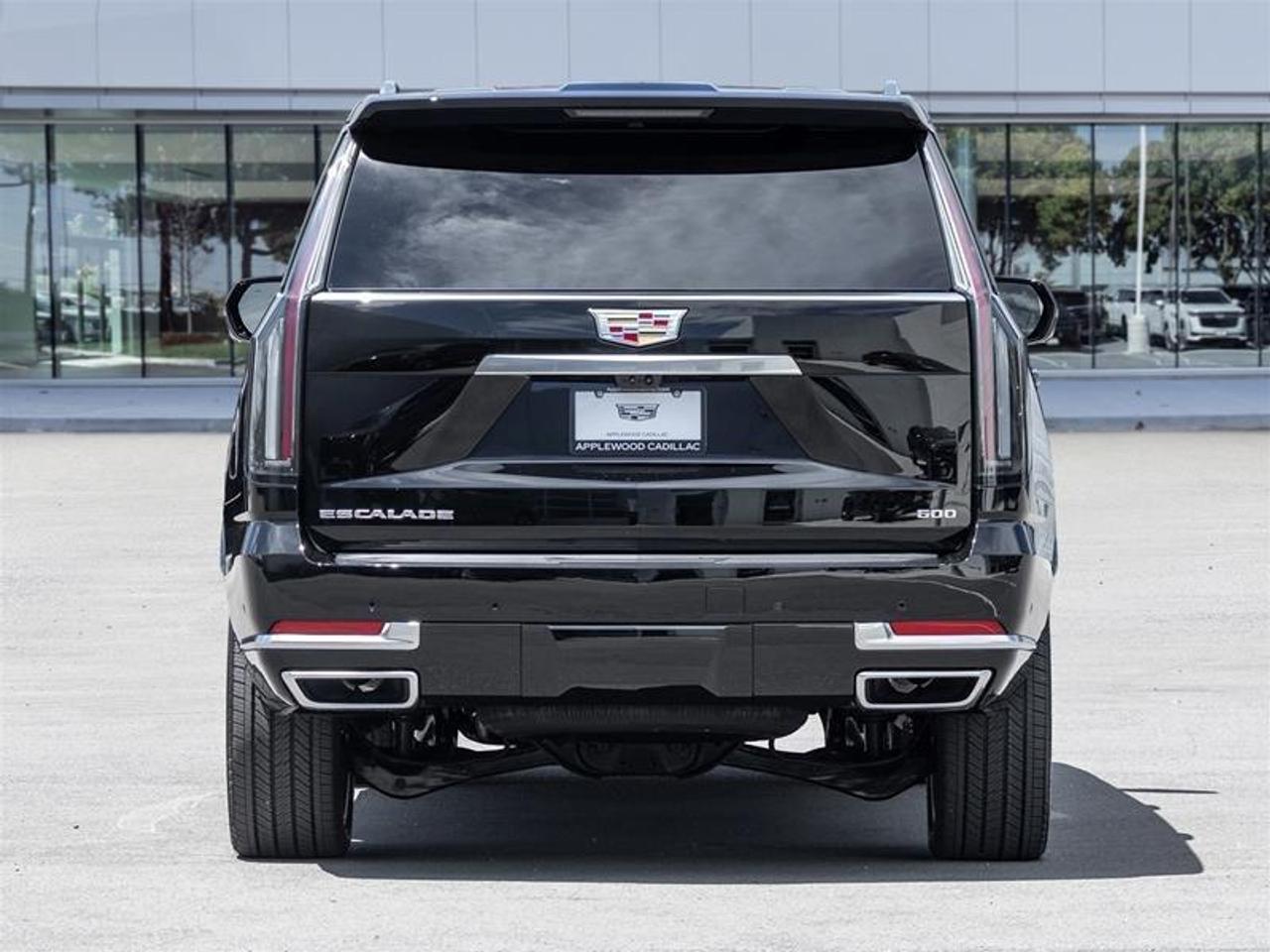 2026 Cadillac Escalade Luxury 4dr 4x4 Photo