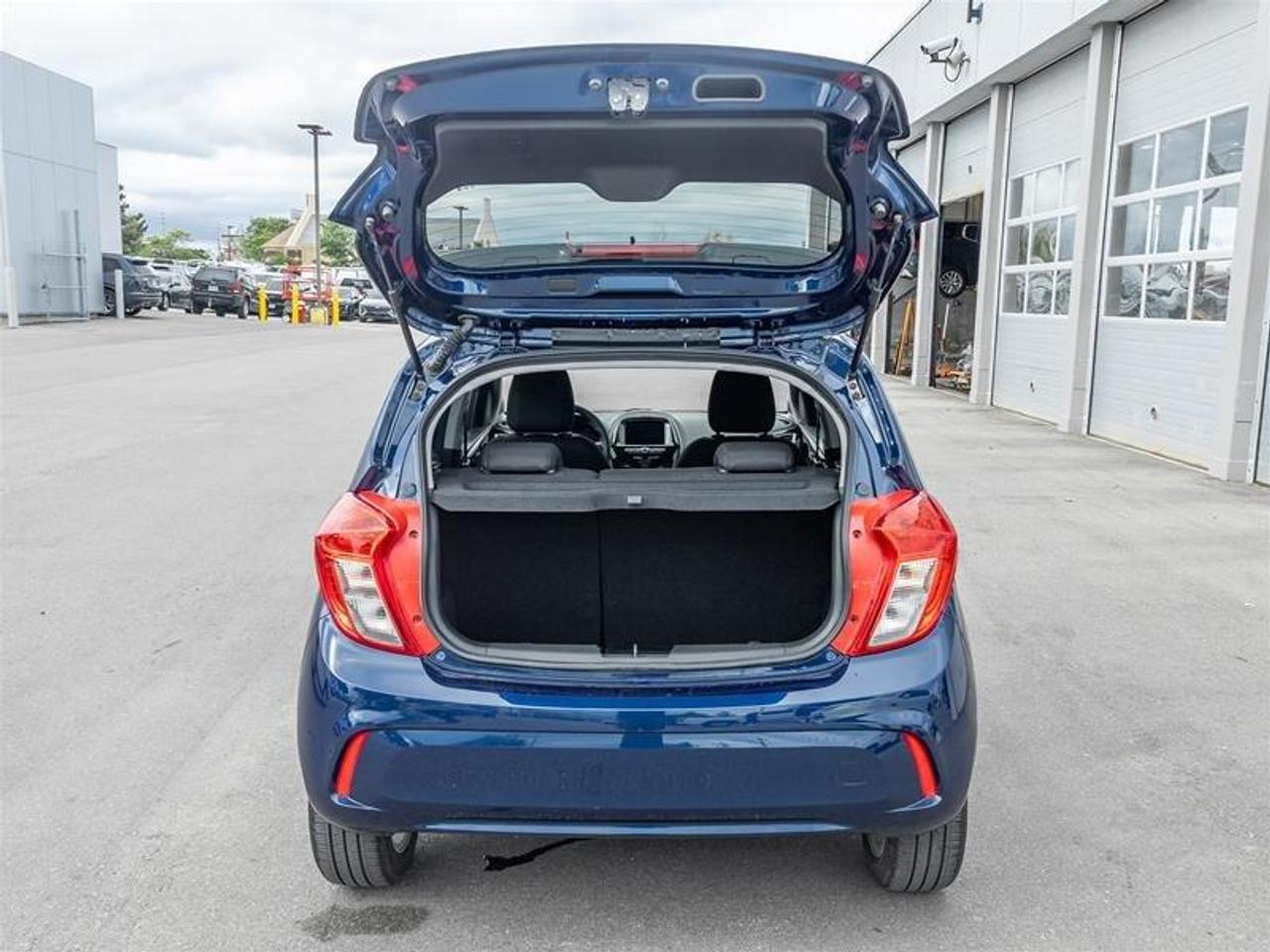 2022 Chevrolet Spark 1LT CVT 4dr Hatchback Photo
