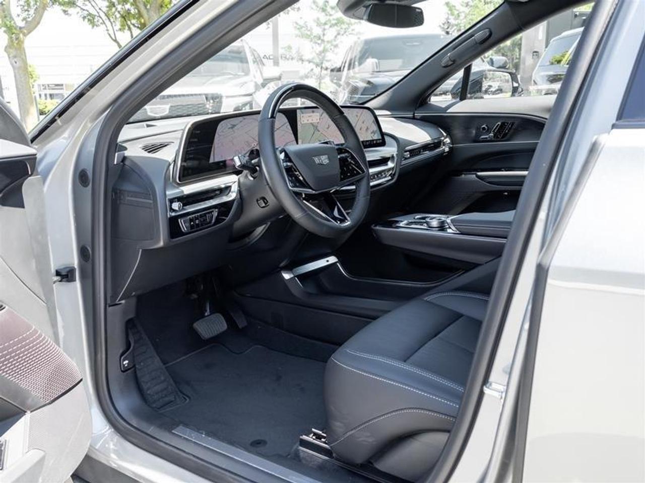 2026 Cadillac LYRIQ Luxury 4dr Photo