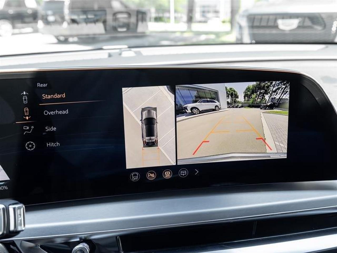2026 Cadillac LYRIQ Luxury 4dr Photo