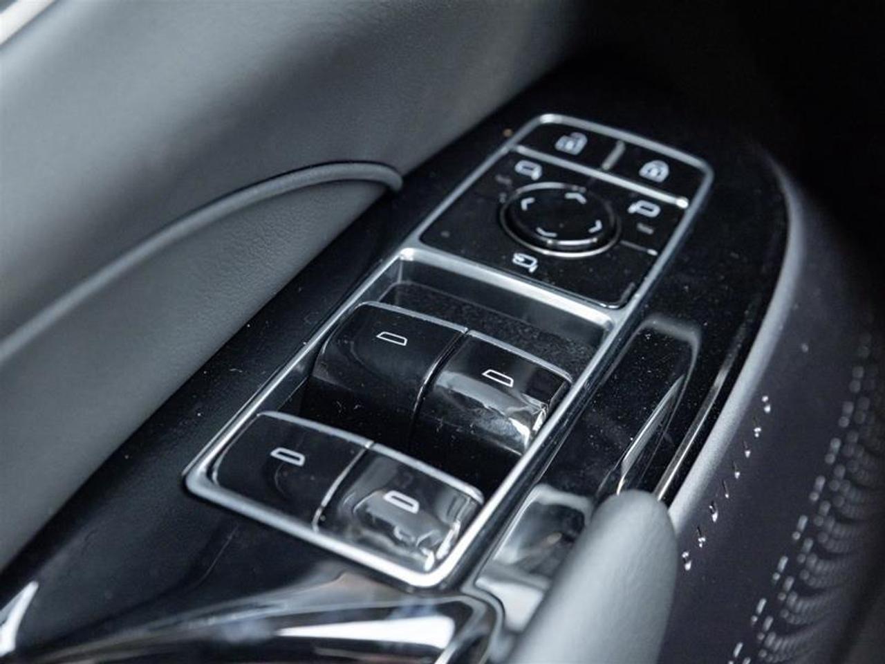 2026 Cadillac LYRIQ Luxury 4dr Photo
