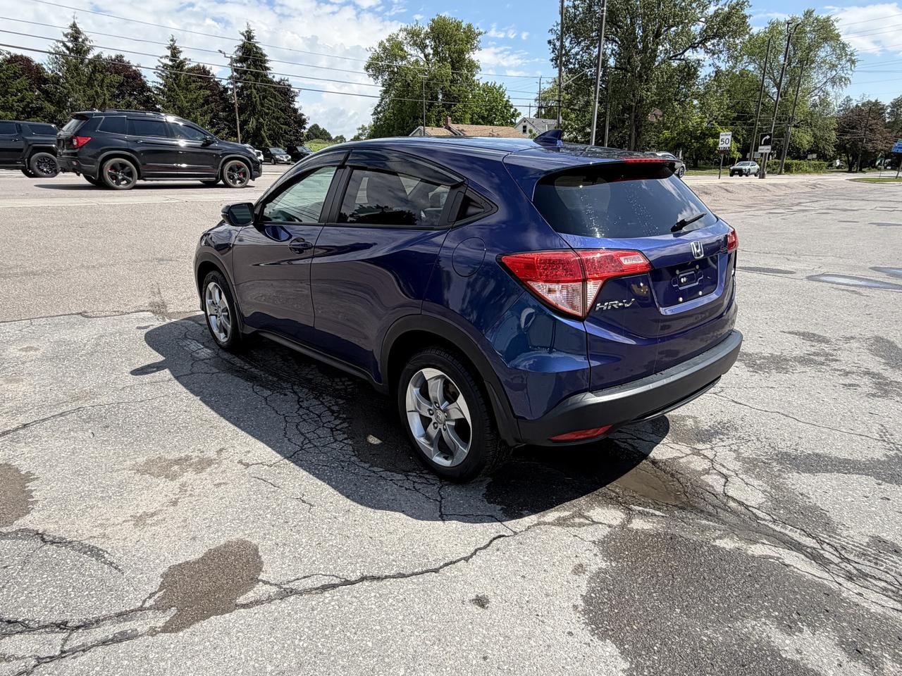2017 Honda HR-V EX  **CALL PICTON 1*866*979*8802 Photo