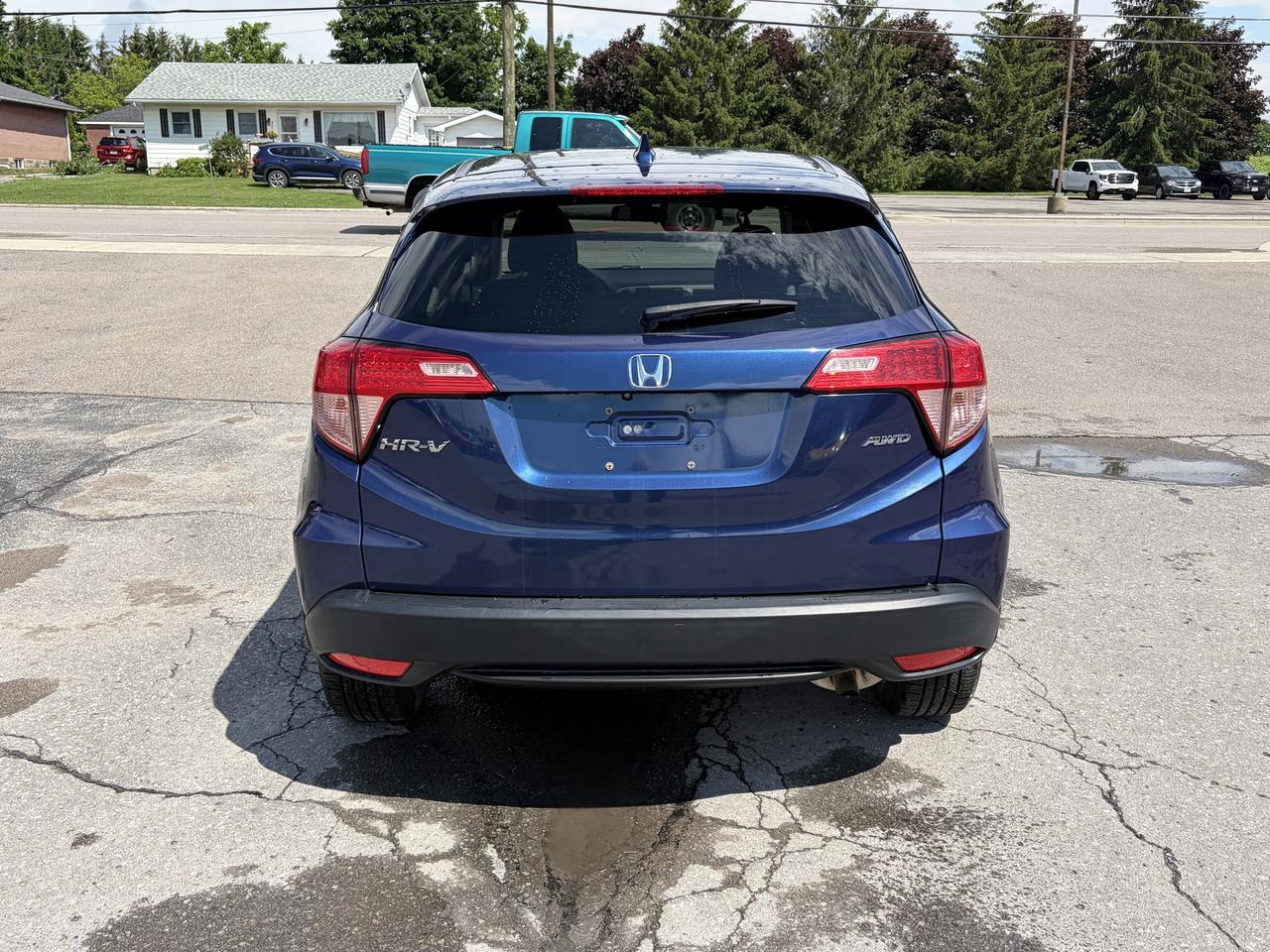 2017 Honda HR-V EX  **CALL PICTON 1*866*979*8802 Photo