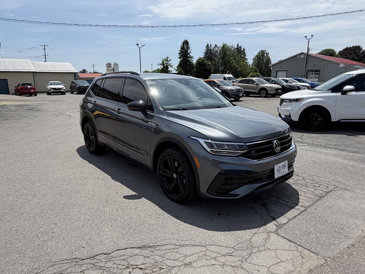 2023 Volkswagen Tiguan COMFORTLINE R-LINE BLACK EDITION/LOADED!! Photo