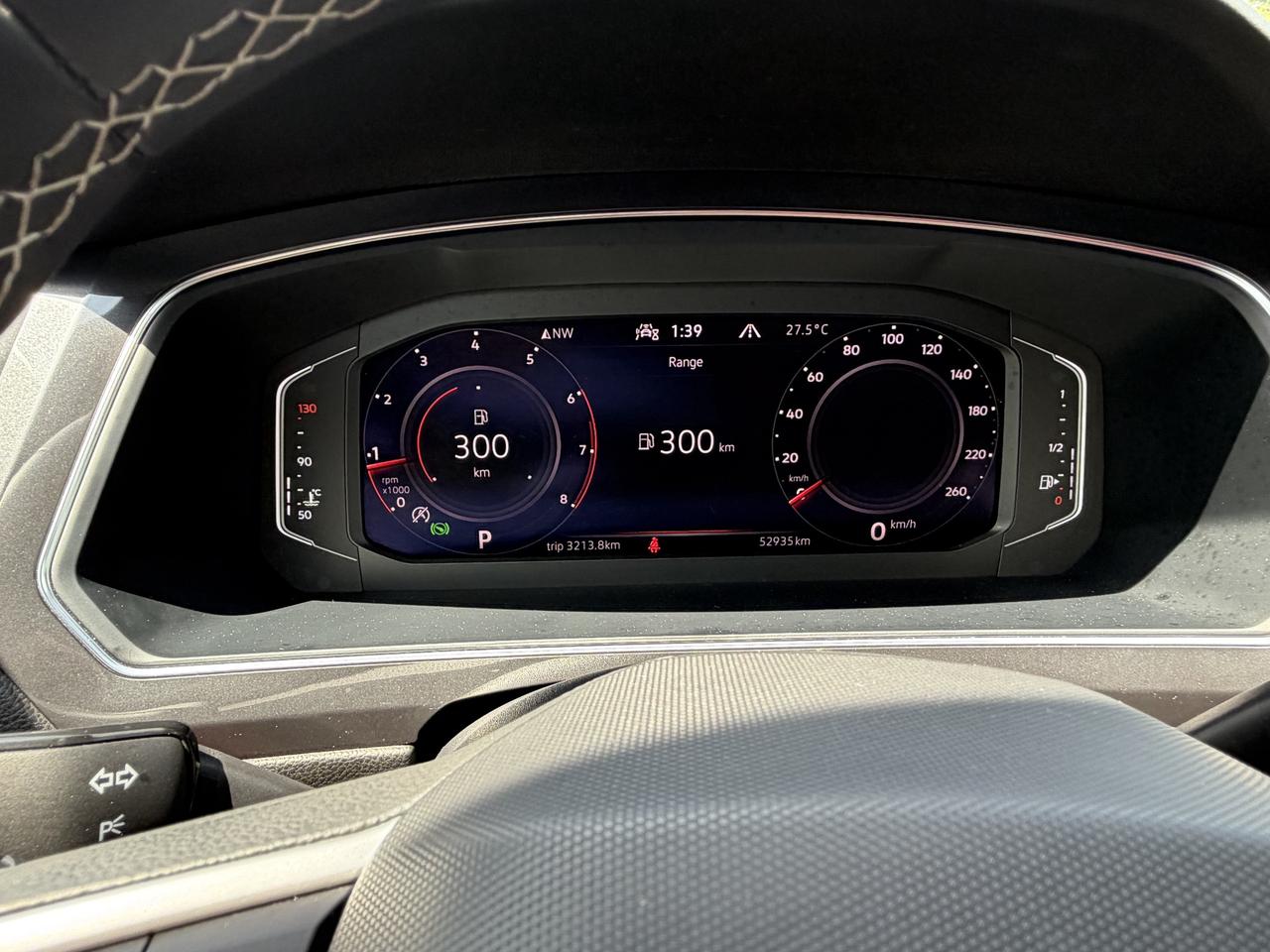 2023 Volkswagen Tiguan COMFORTLINE R-LINE BLACK EDITION/LOADED!! Photo