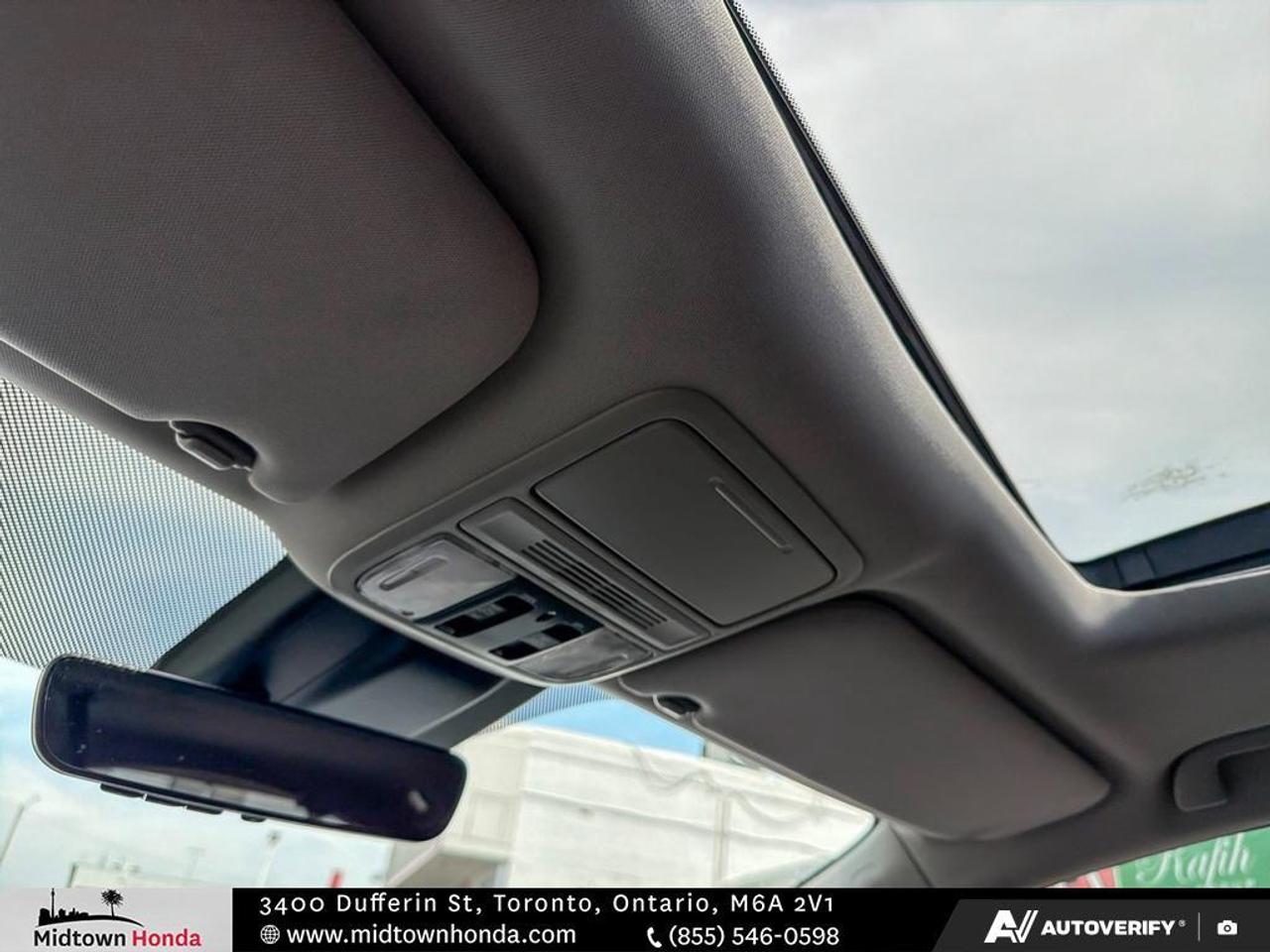 2020 Honda Odyssey MOONROOF I LEATHER SEATS I LANE ASSIST Photo