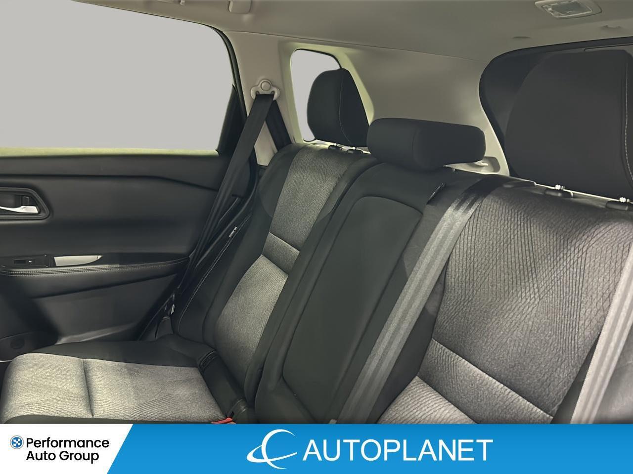 2025 Nissan Rogue SV AWD, Pano Roof, Blind Spot Assist, Heated Seats Photo