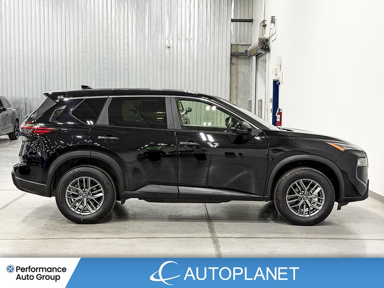 2025 Nissan Rogue S AWD, Blind Spot Assist, Heated Seats, Bluetooth! Photo