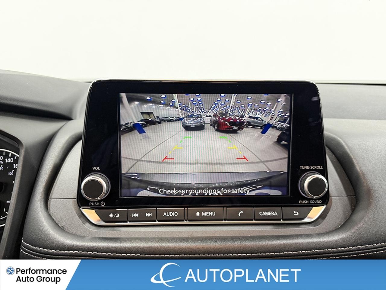 2025 Nissan Rogue SV AWD, Apple CarPlay, Back Up Cam, Pano Roof! Photo