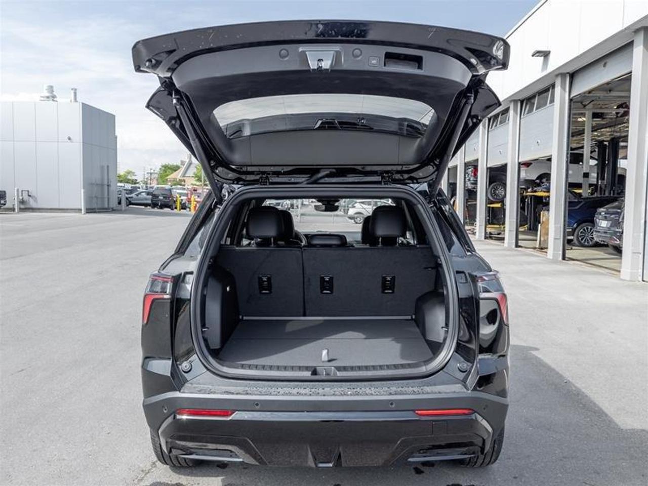 2026 Chevrolet Equinox RS 4dr All-Wheel Drive Photo