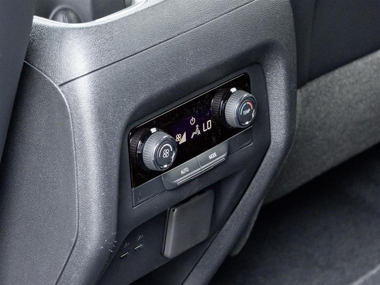 2026 Chevrolet Traverse LT 4dr All-Wheel Drive Photo