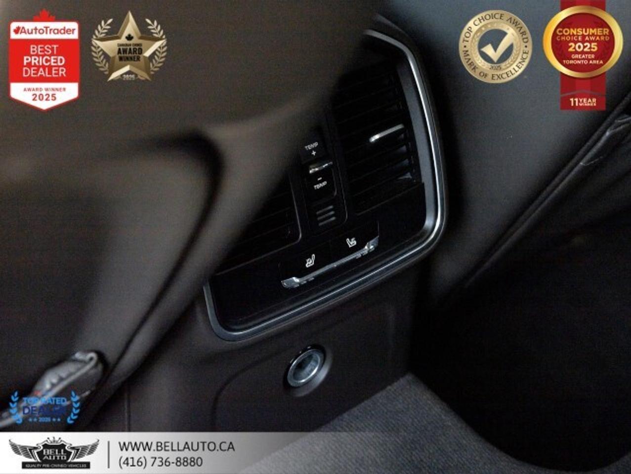 2016 Porsche Macan AWD 4dr S Photo