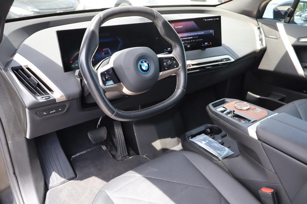 2023 BMW iX xDrive50   Premium Excellence   No Accident   Mass Photo