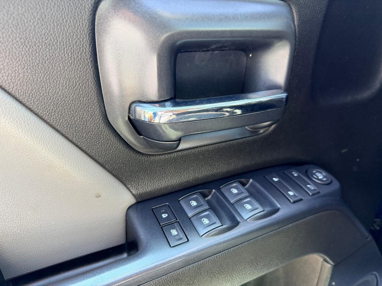 2019 GMC Sierra 1500 Limited SLE ELEVATION, 5.3L V8, 4X4, ALLOYS, CLOTH DOUBLE Photo