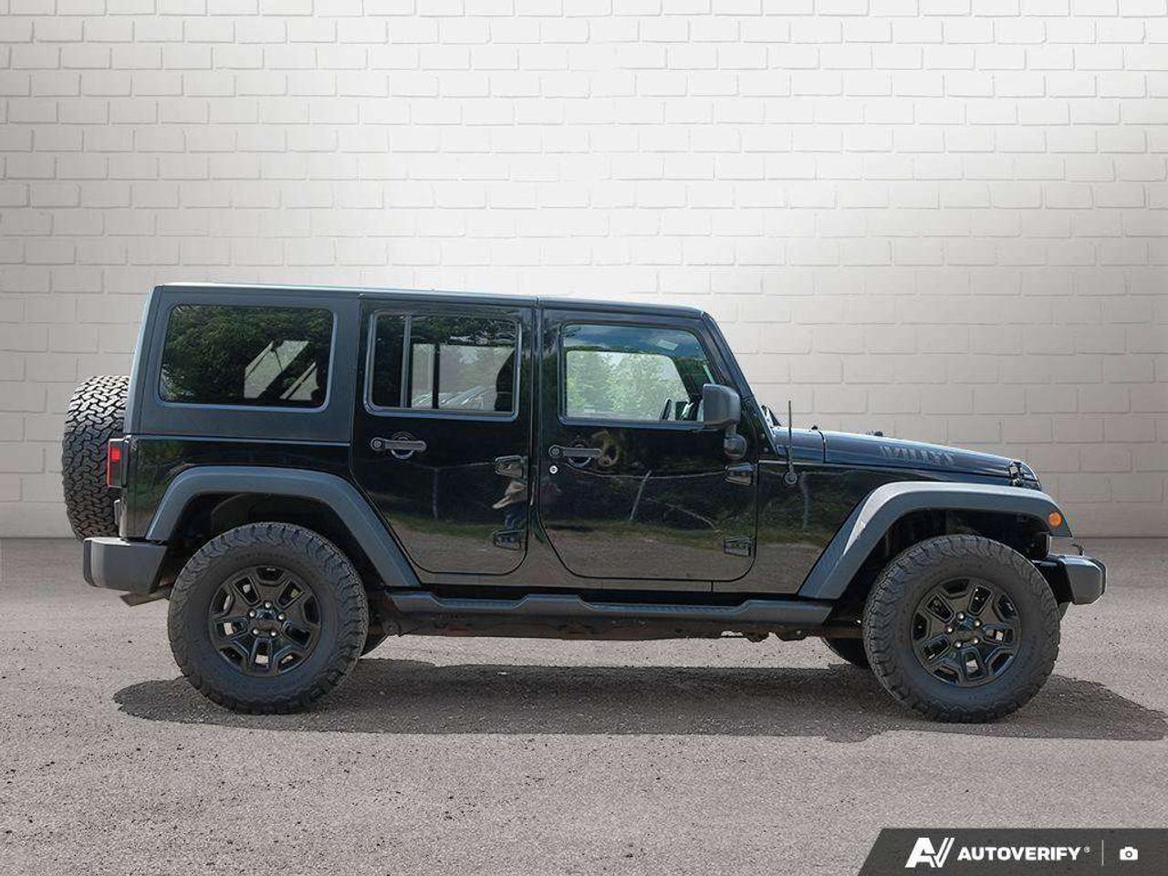 2018 Jeep Wrangler JK UNLIMITED WILLYS, 3.6L V6, 4X4, ALLOYS, CLOTH, CERTIFIED AS-TRADED! Photo