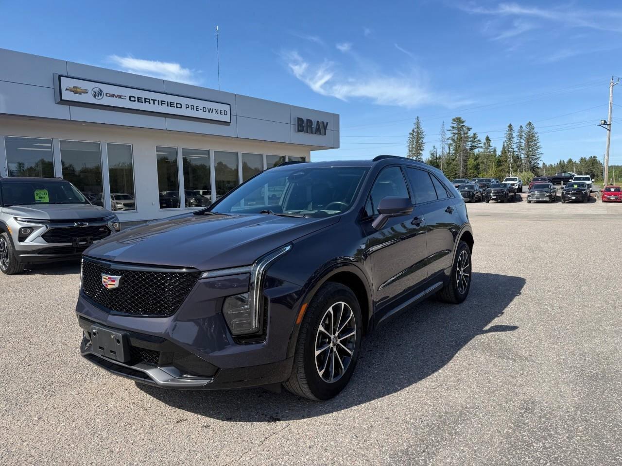 2024 Cadillac XT4 AWD Sport ALL WEATHER MATS. PANORAMIC SUNROOF. LEA Photo