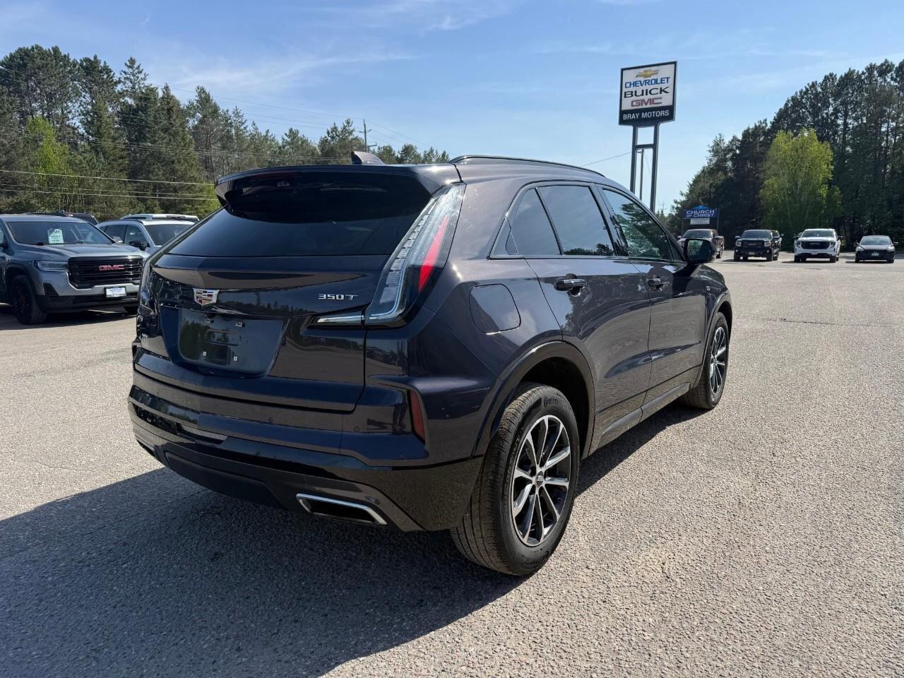 2024 Cadillac XT4 AWD Sport ALL WEATHER MATS. PANORAMIC SUNROOF. LEA Photo