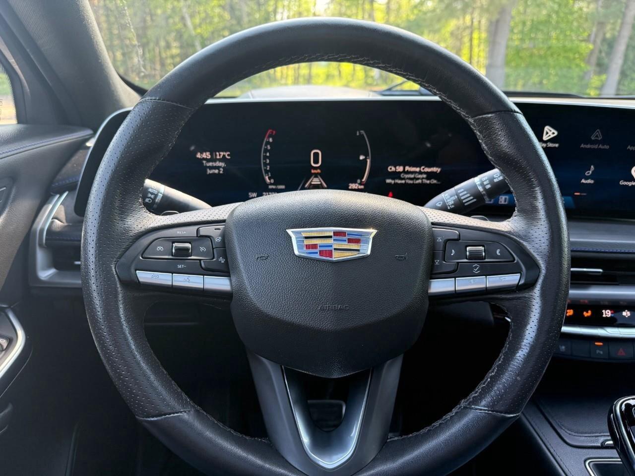 2024 Cadillac XT4 AWD Sport ALL WEATHER MATS. PANORAMIC SUNROOF. LEA Photo