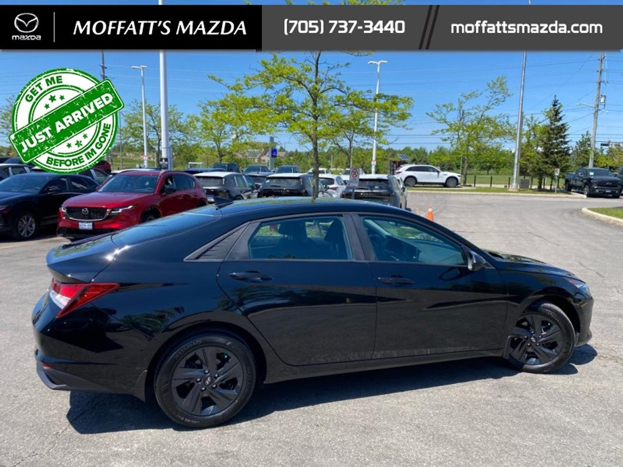 2022 Hyundai Elantra Preferred Photo