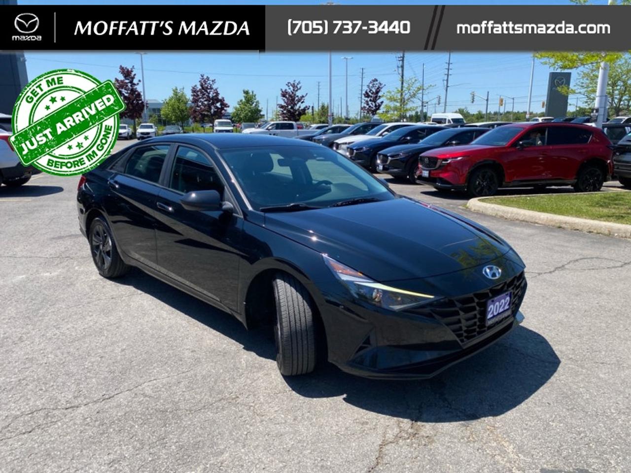 2022 Hyundai Elantra Preferred Photo
