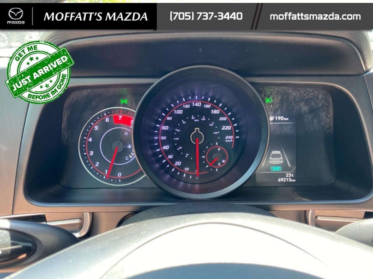 2022 Hyundai Elantra Preferred Photo