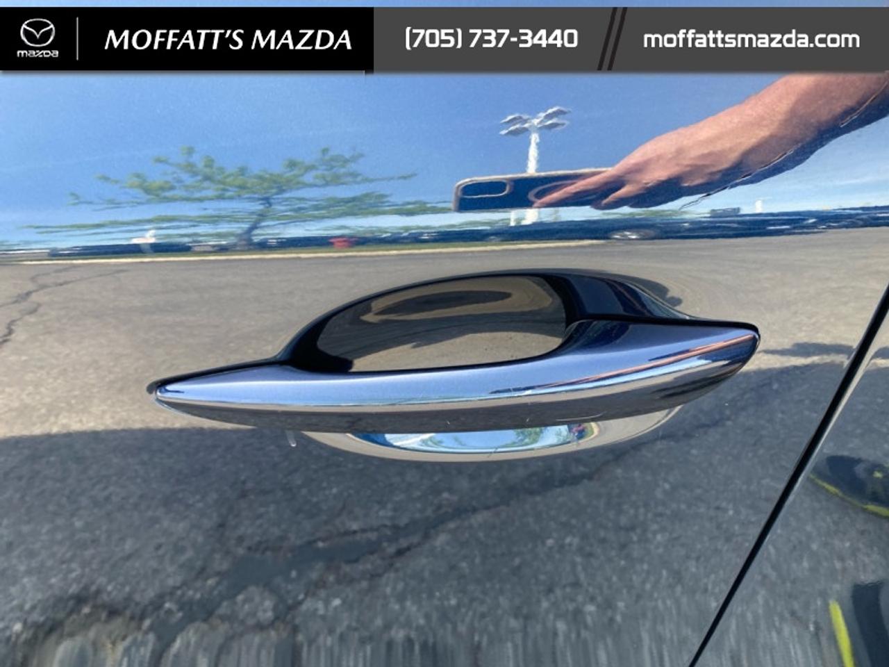 2024 Mazda MAZDA3 GX Photo