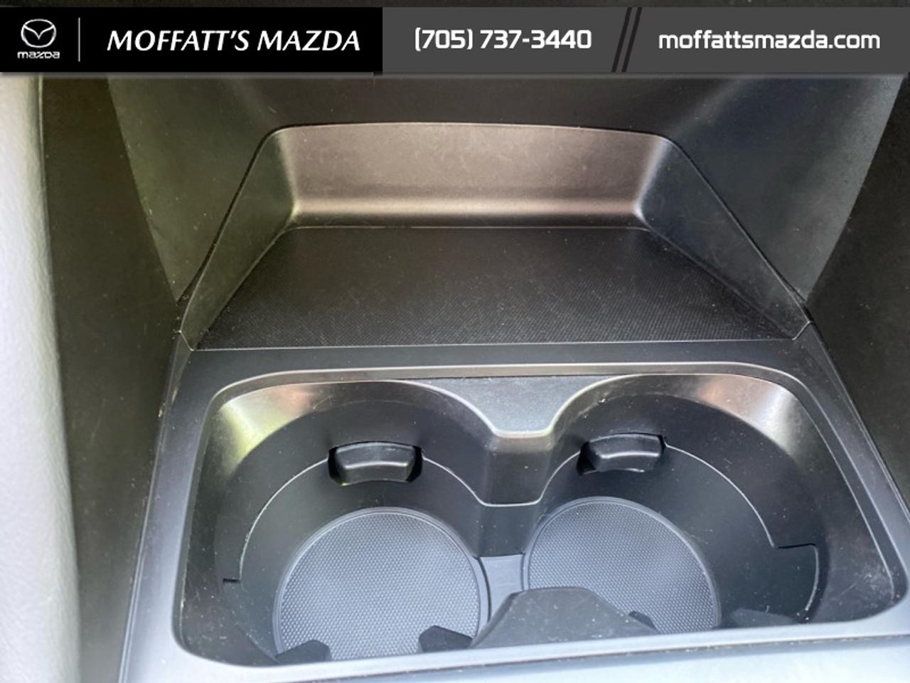 2024 Mazda MAZDA3 GX Photo