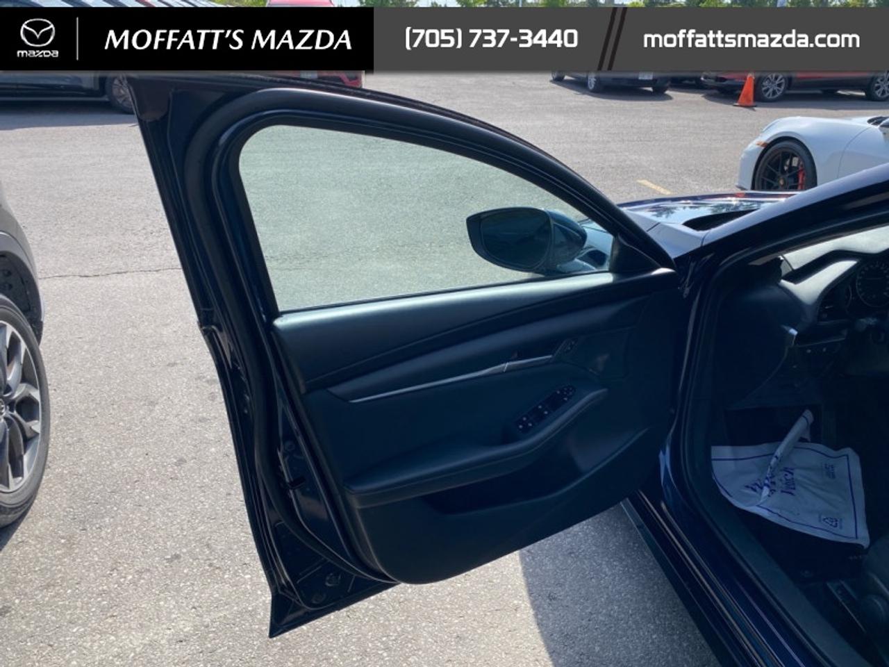 2024 Mazda MAZDA3 GX Photo