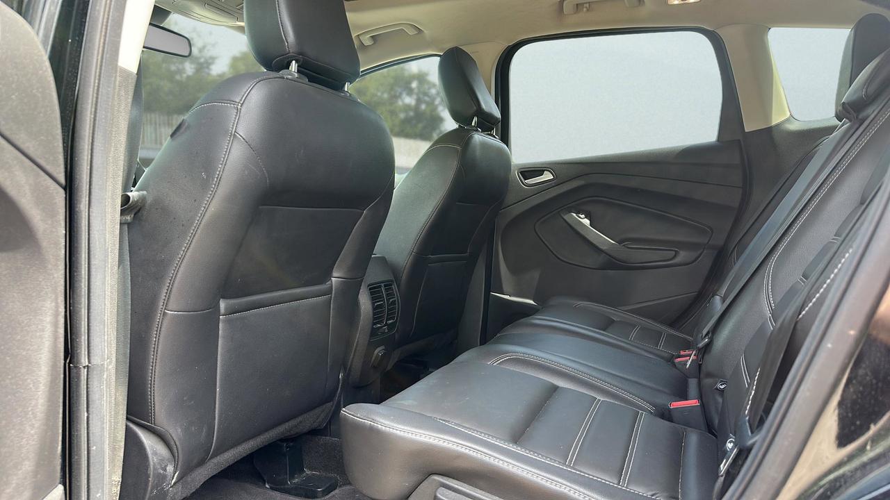 2018 Ford Escape SEL FWD Photo